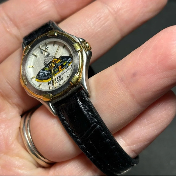 Nascar Ladies Watch #2 Rusty Wallace Racing Team Quartz Watch Working Rare - Picture 2 of 7